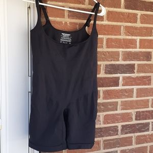 Maidenform sweet nothings shapewear size 2XL